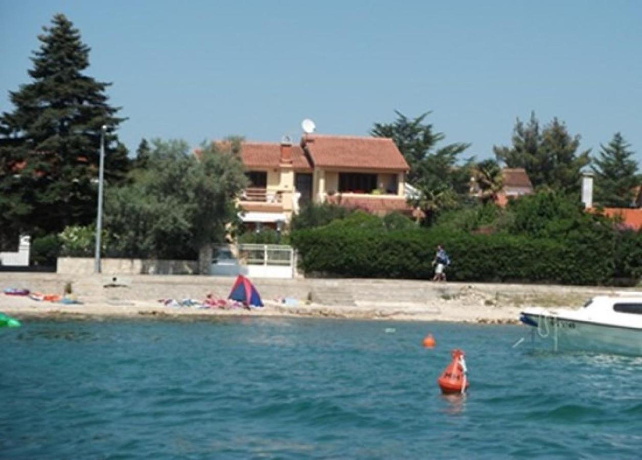 Adria Apartments Sveti Filip i Jakov Kültér fotó